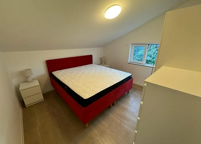 Sunset Serenity Apartment